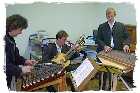Saitentrio: Sabine Riemer, Hackbrett - Helmut Scholz, Zither - Martin Prochazka, Gitarre